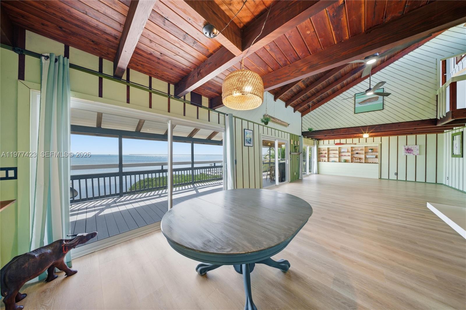 CUTTHROAT HARBOR ESTS - Residential