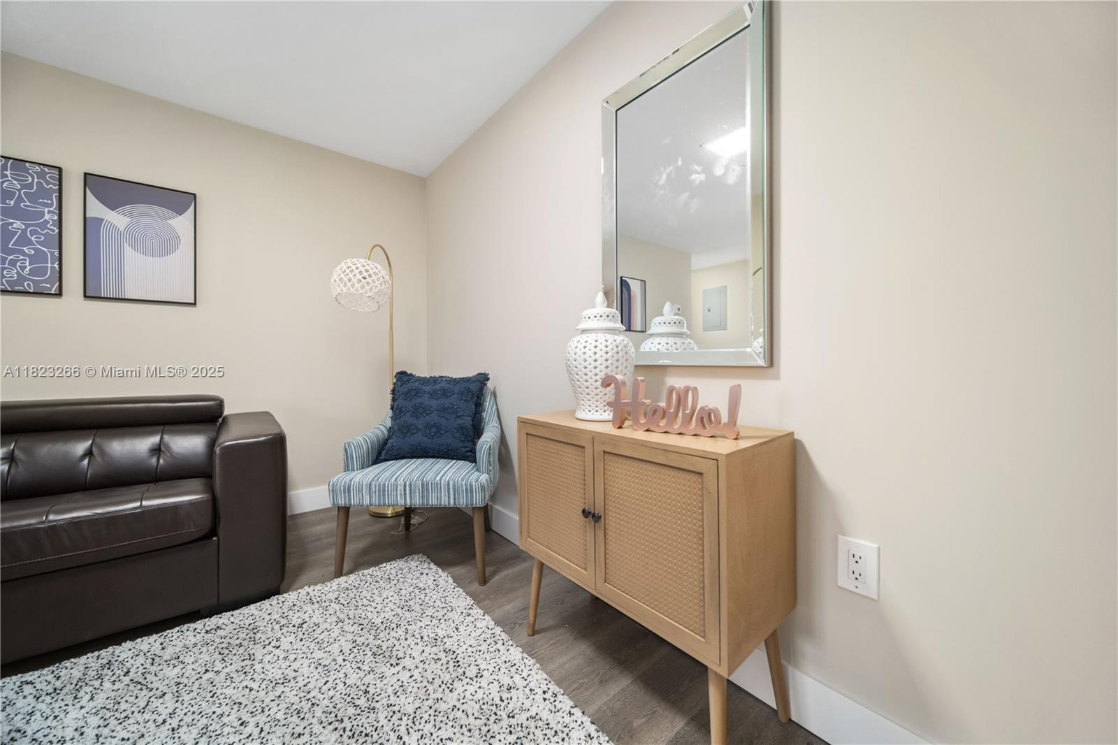 HOLLYWOOD PARK - Residential Income