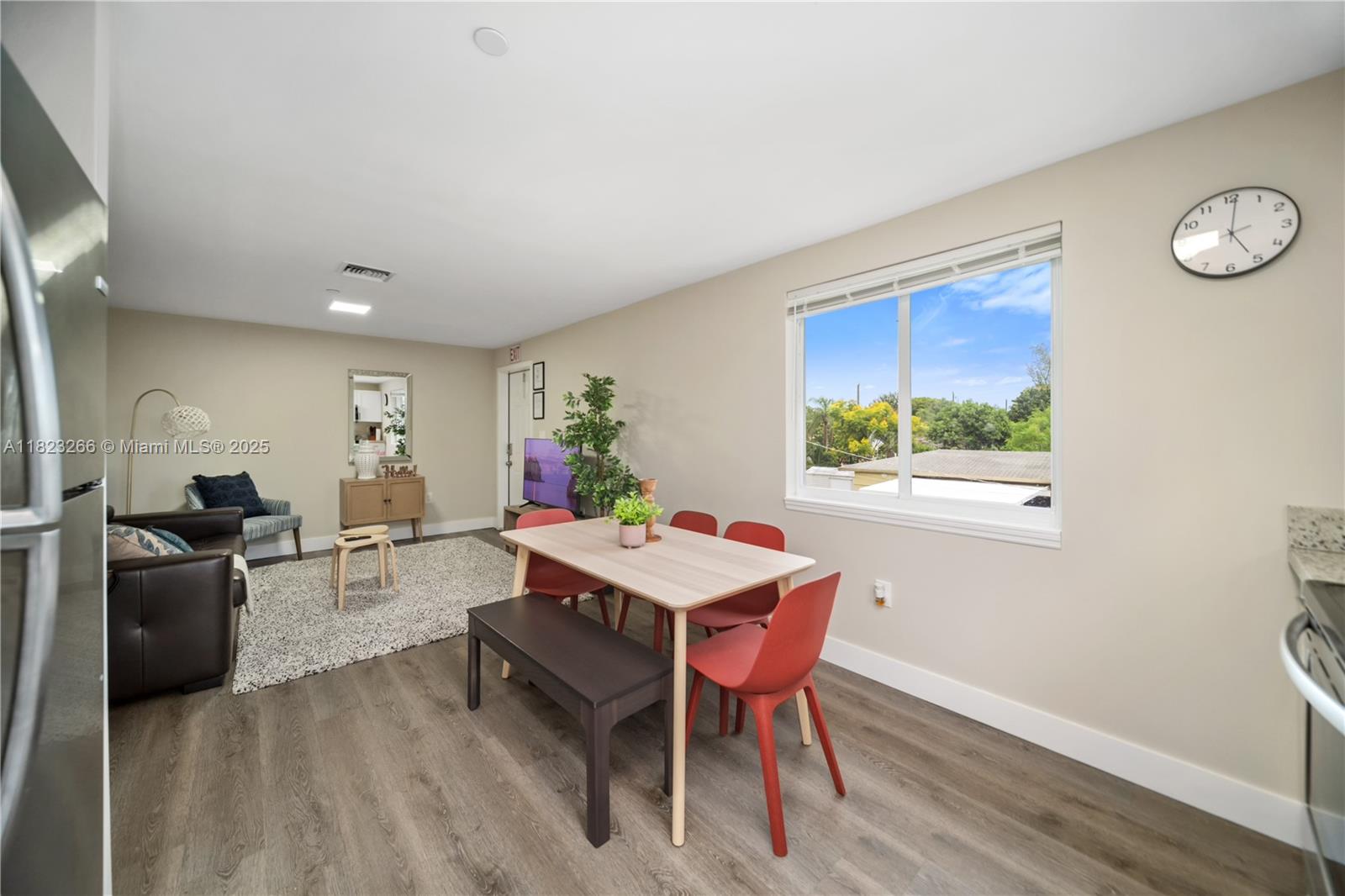 HOLLYWOOD PARK - Residential Income