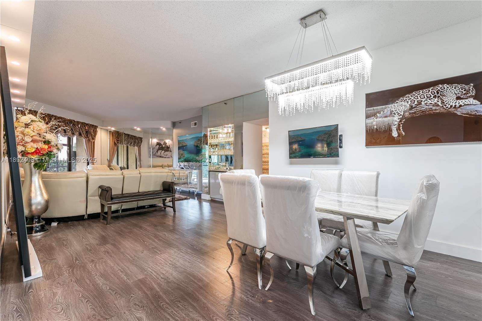 ENVIRON TOWERS II CONDO - Residential