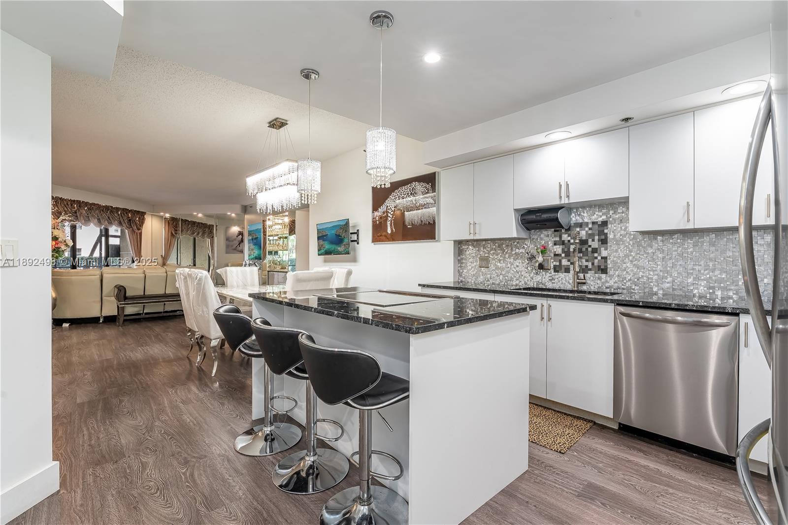 ENVIRON TOWERS II CONDO - Residential