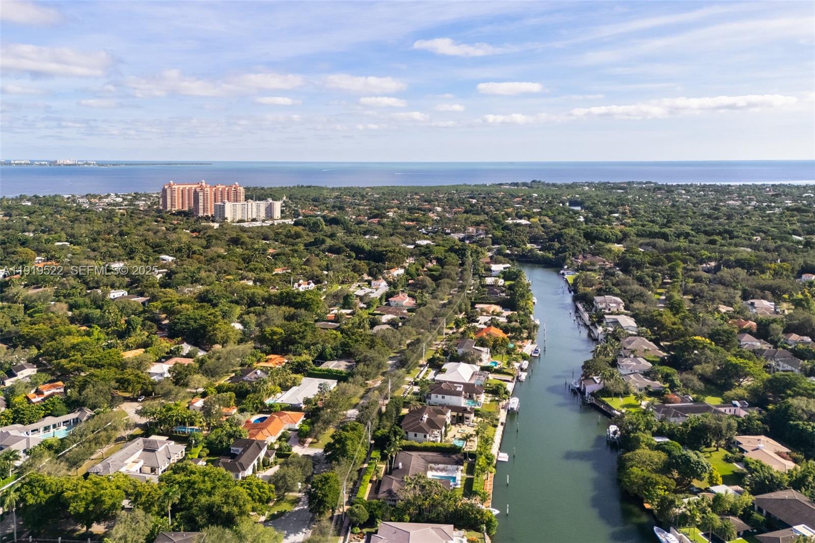 CORAL GABLES RIVIERA SEC - Land