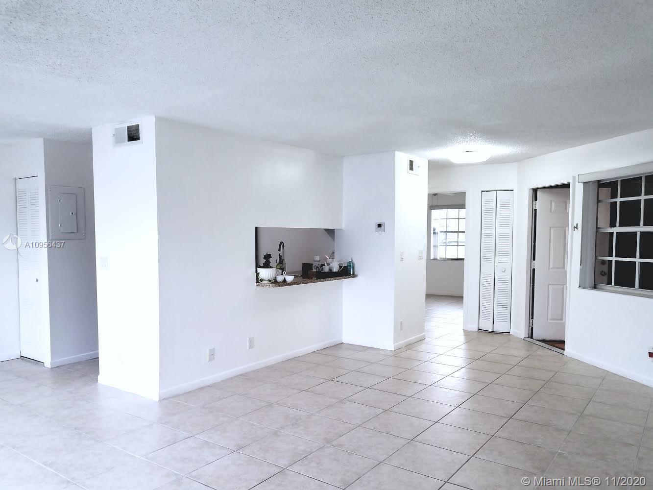 WINDMILL LAKES III CONDO - Residential Lease