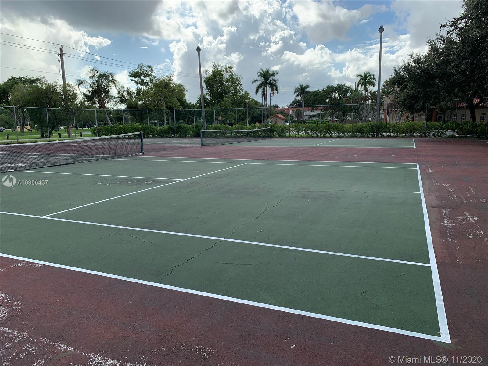 WINDMILL LAKES III CONDO - Residential Lease