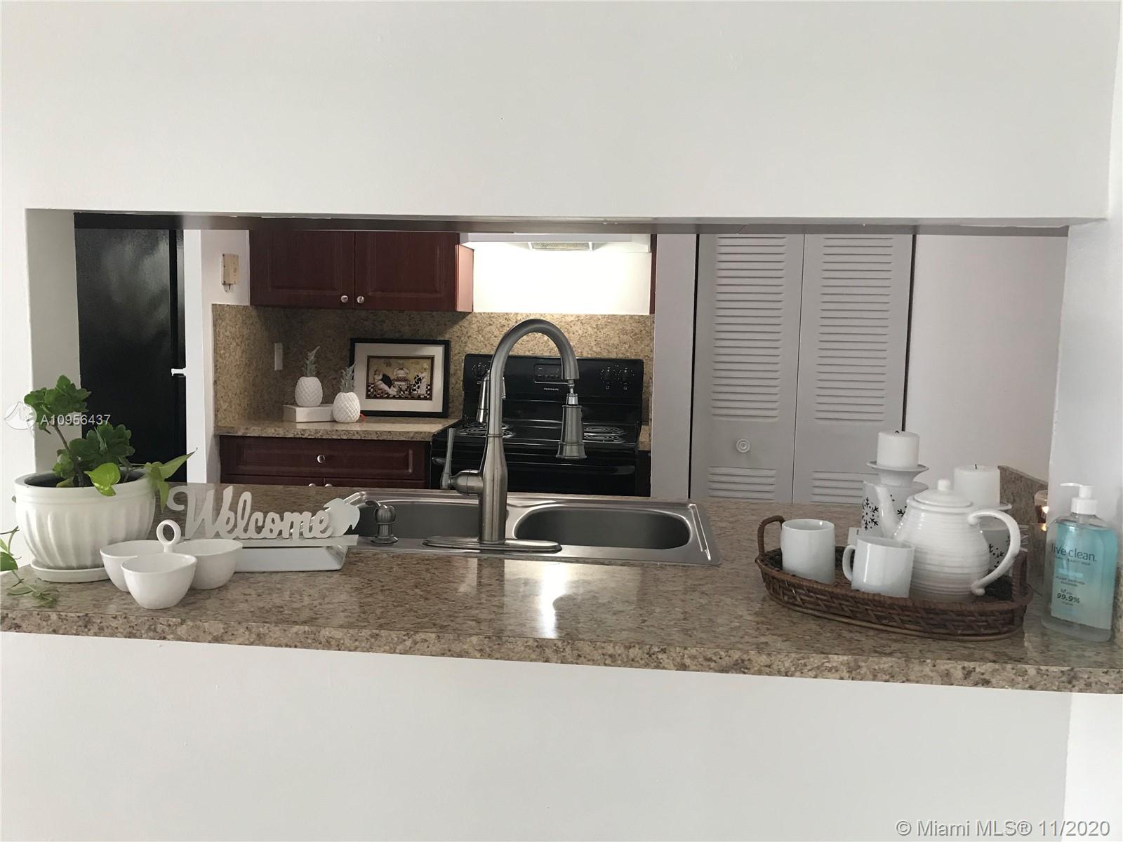 WINDMILL LAKES III CONDO - Residential Lease