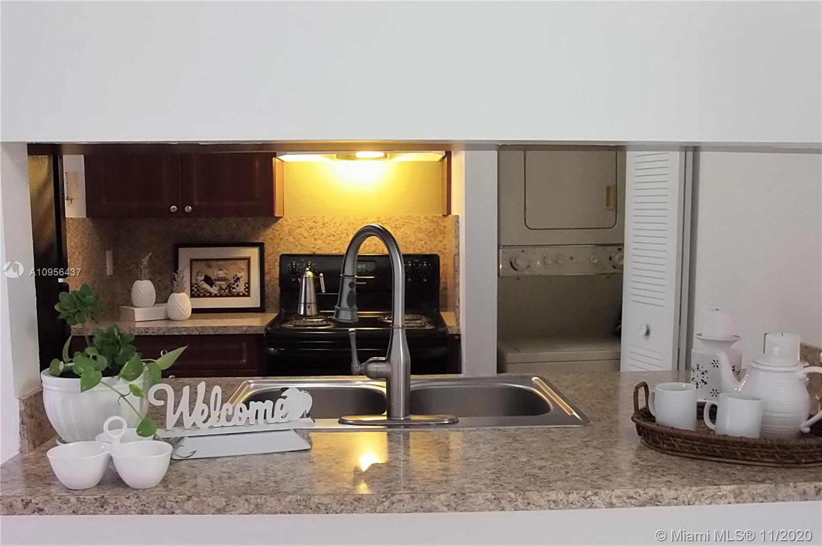 WINDMILL LAKES III CONDO - Residential Lease