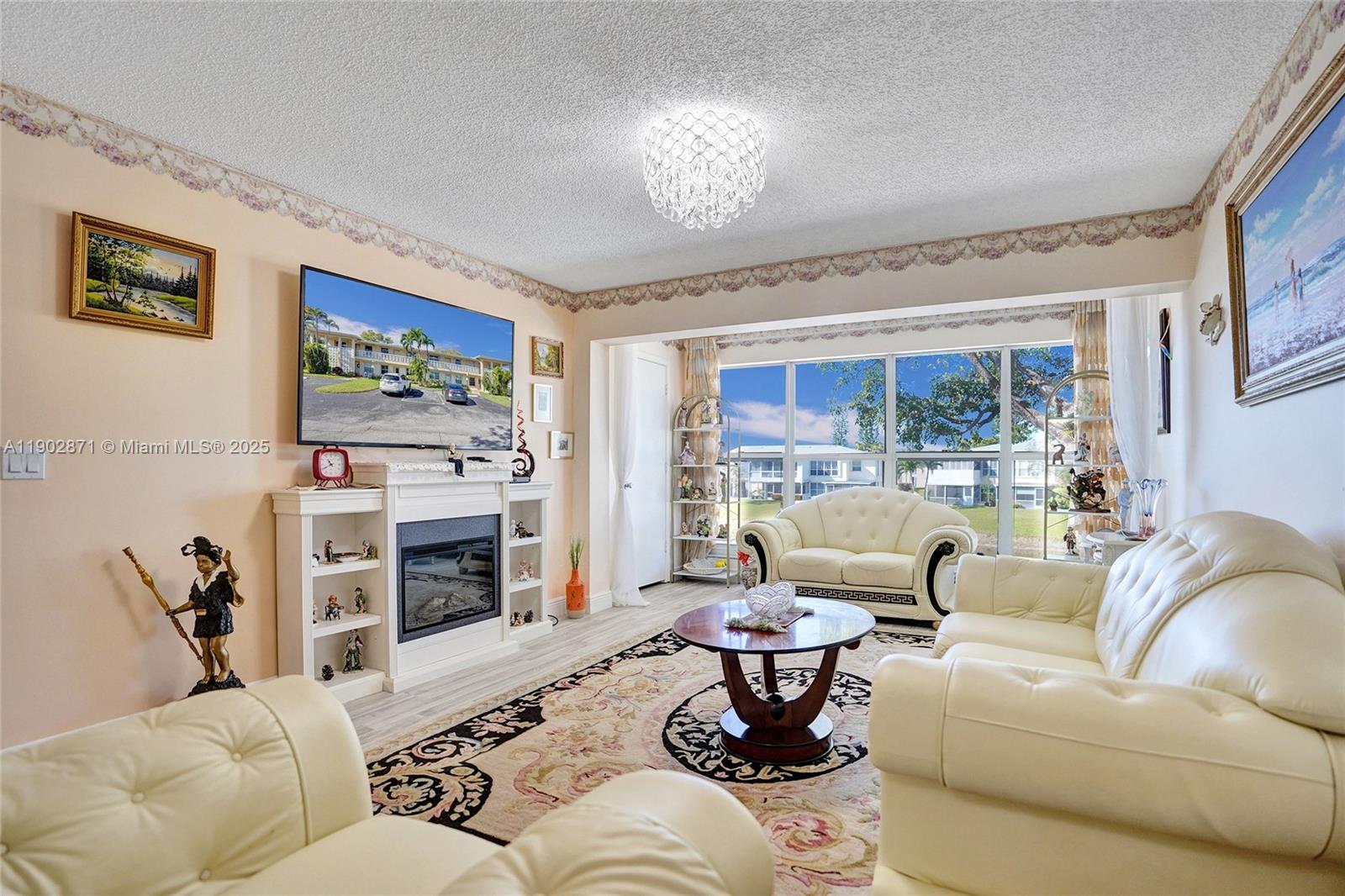 PINES OF DELRAY NORTH CON - Residential Lease