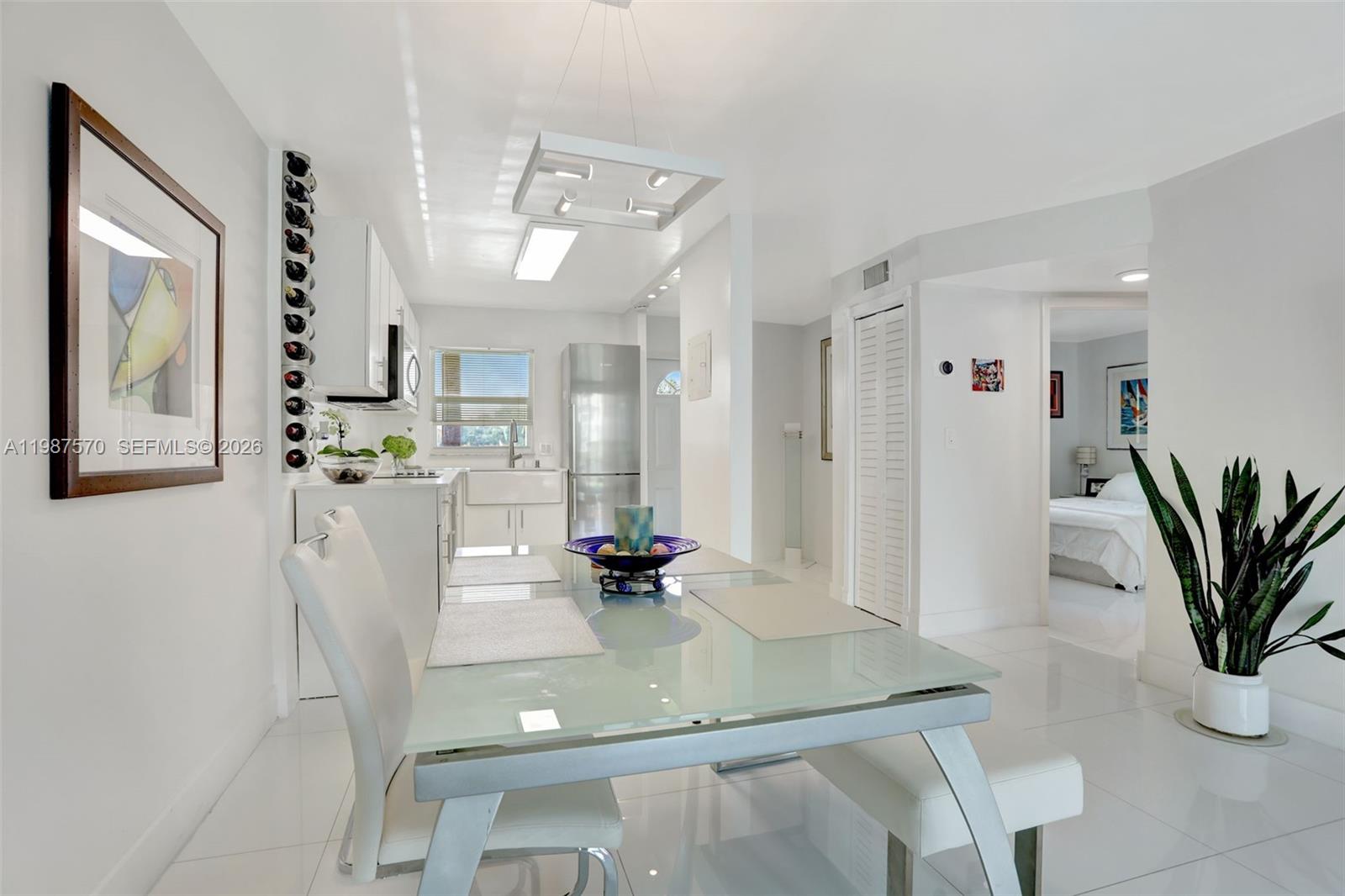 SUNRISE LAKES 17 CONDO - Residential