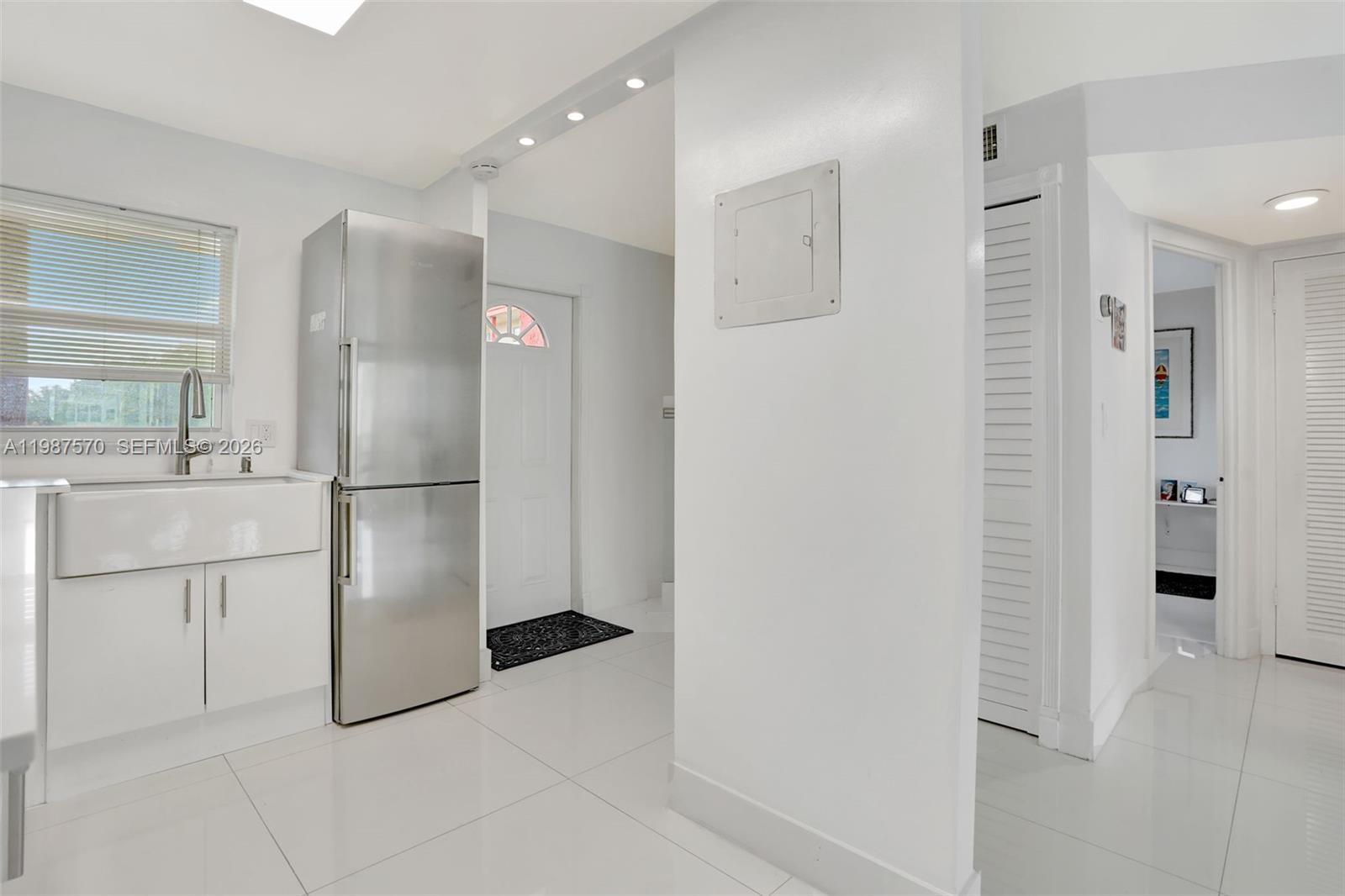 SUNRISE LAKES 17 CONDO - Residential