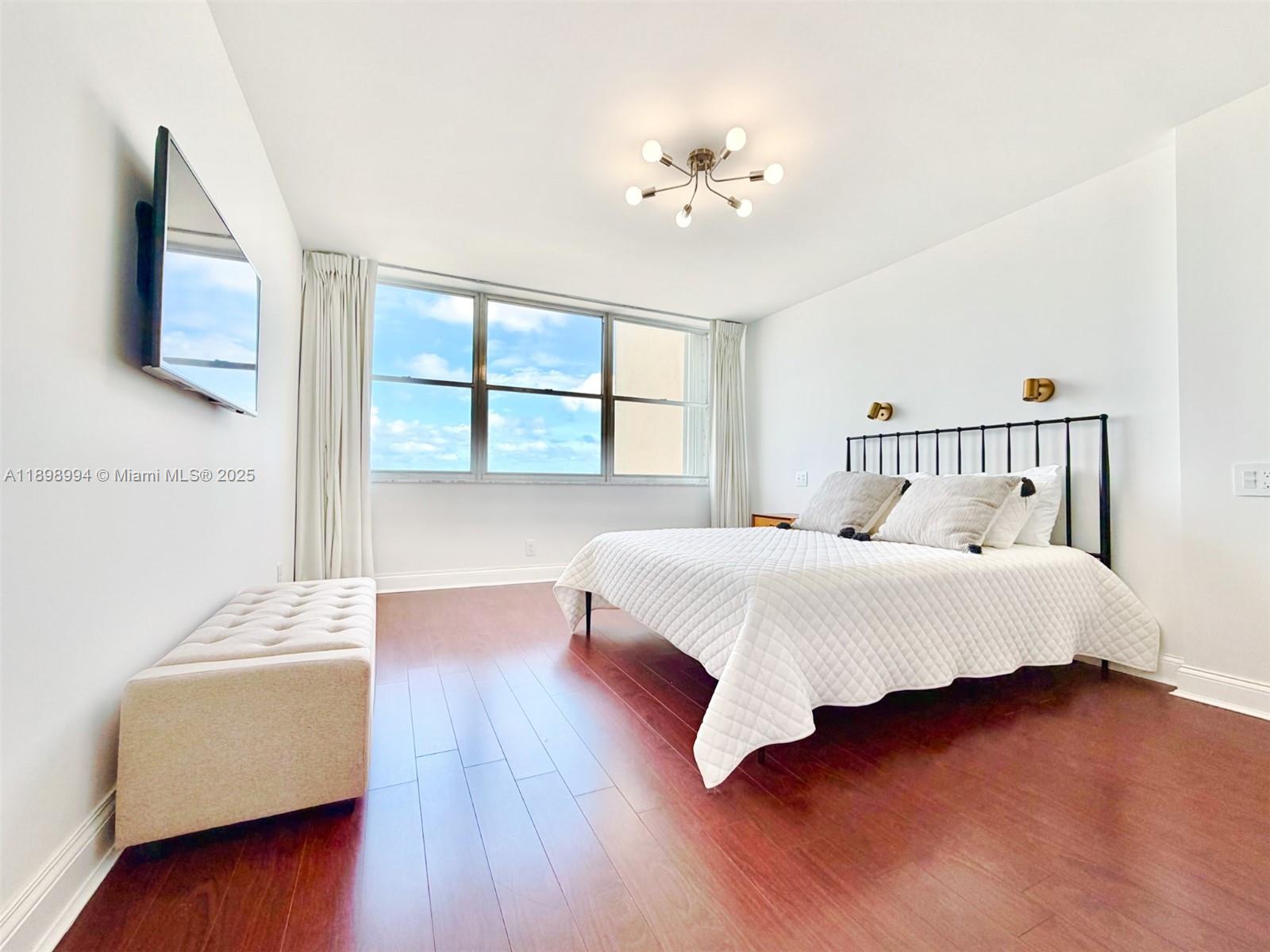 QUADOMAIN TOWER I AND IV - Residential Lease