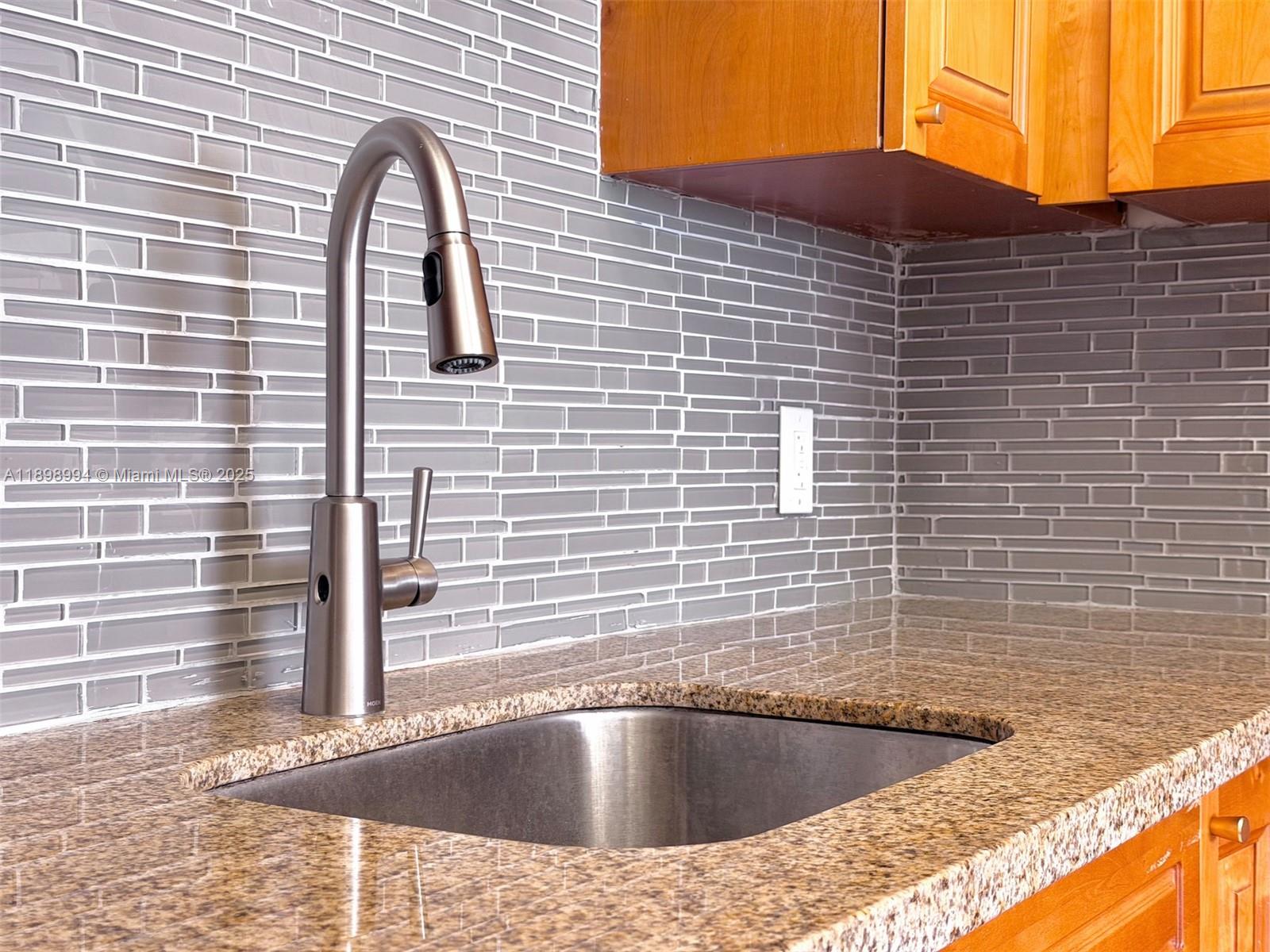 QUADOMAIN TOWER I AND IV - Residential Lease
