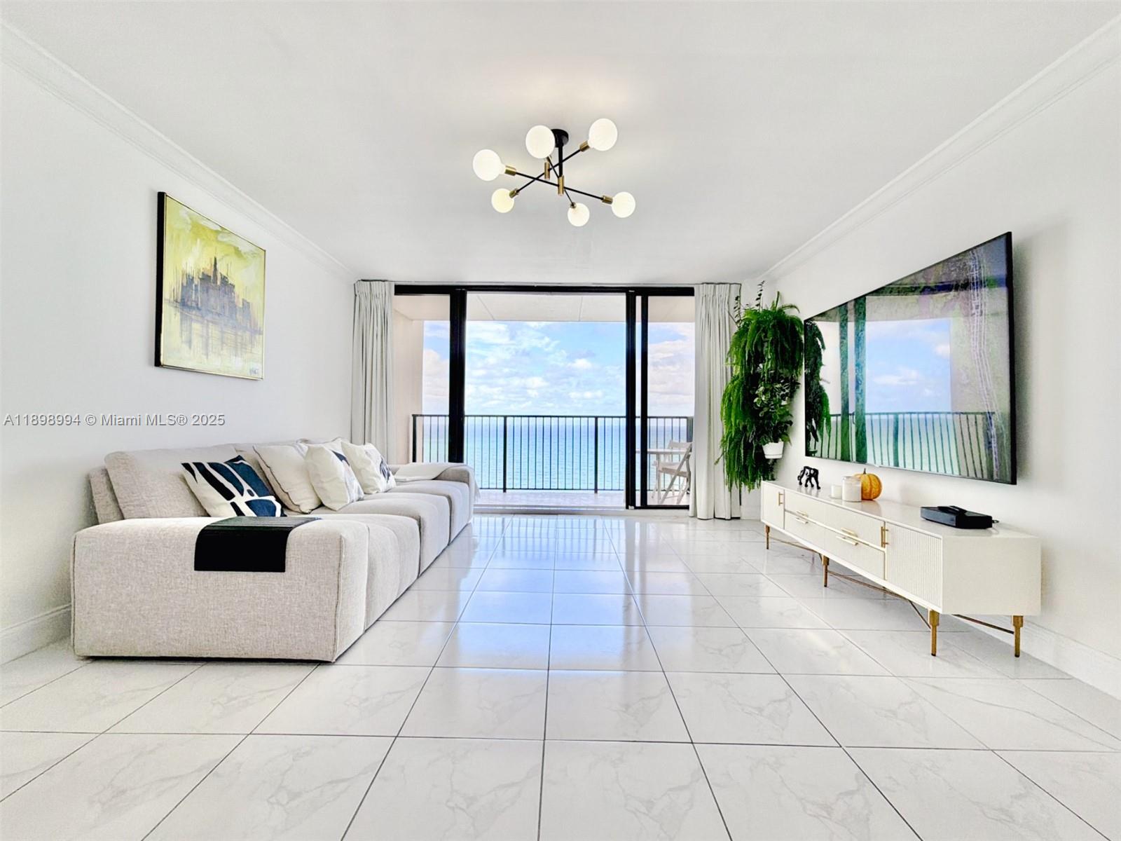 Fully Furnished 1BD/2BA Oceanfront Apartment – Quadomain Towers, Hollywood Beach
Fully furnished and beautifully renovated 1-bedroom, 2 Bath
This move-in-ready residence features modern upgrades, including an 86" brand-new TV, dishwasher, and high-speed cable and internet (included in rent).
Quadomain residents enjoy exceptional amenities such as oceanfront pools, an on-site restaurant and bar, beach umbrella service, game room, fitness center, and sauna. The community also provides laundry facilities (coin card system) and 24-hour security.
Located just steps from the Diplomat Hotel and minutes from shops, dining, and entertainment, this apartment offers the perfect blend of comfort, convenience, and beachfront living.