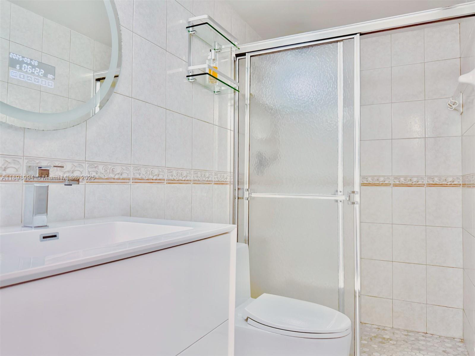 QUADOMAIN TOWER I AND IV - Residential Lease