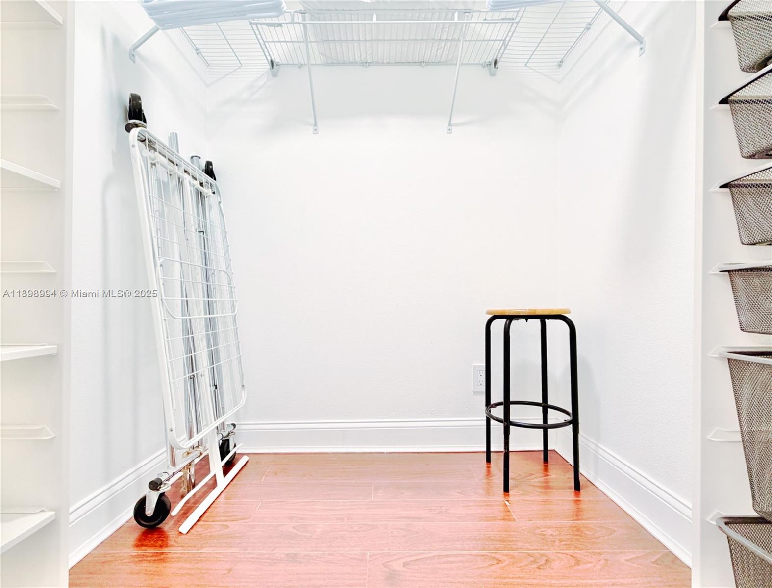 QUADOMAIN TOWER I AND IV - Residential Lease