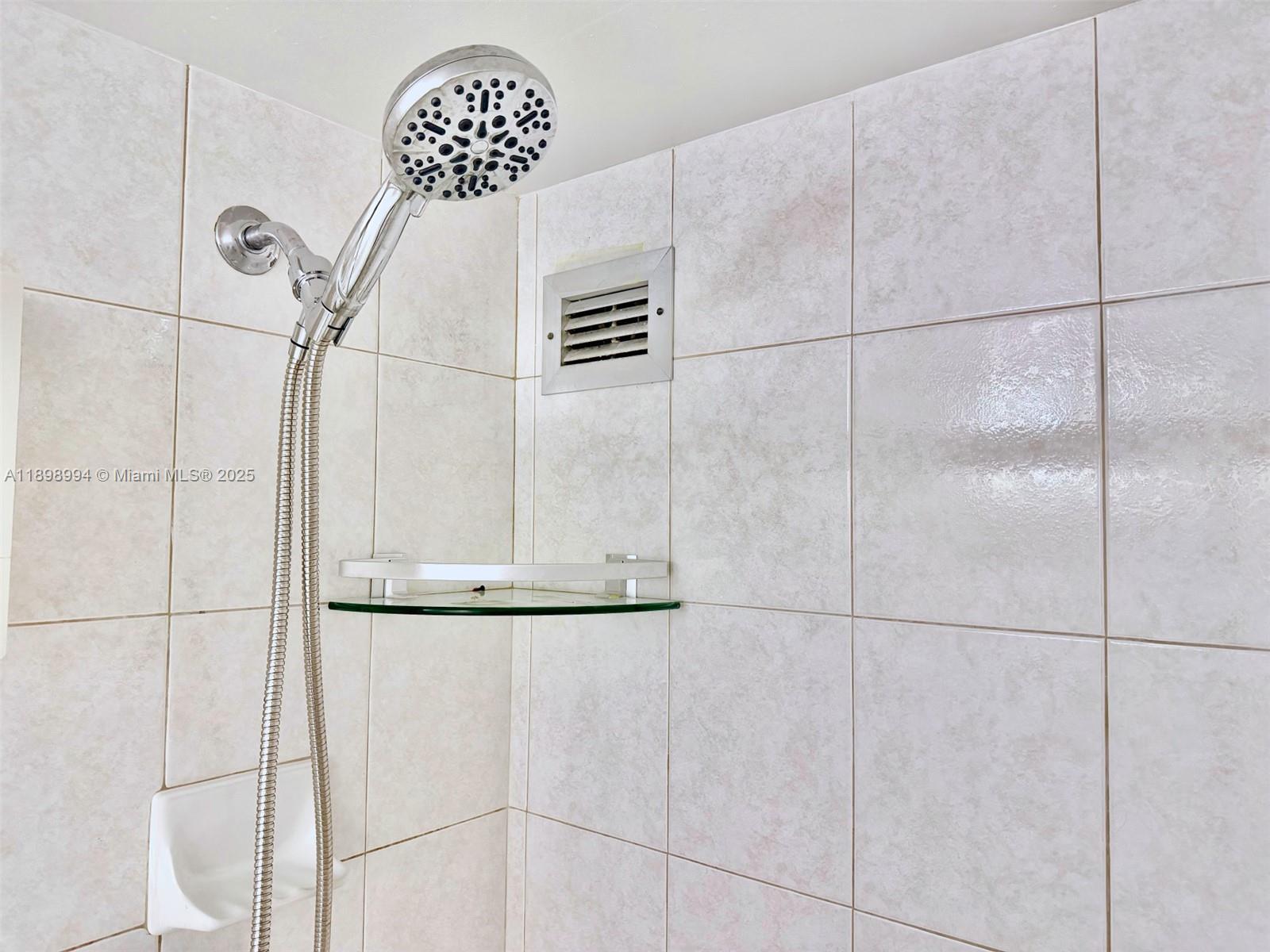 QUADOMAIN TOWER I AND IV - Residential Lease