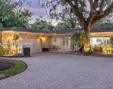 HIGHLAND OAKS - Residential