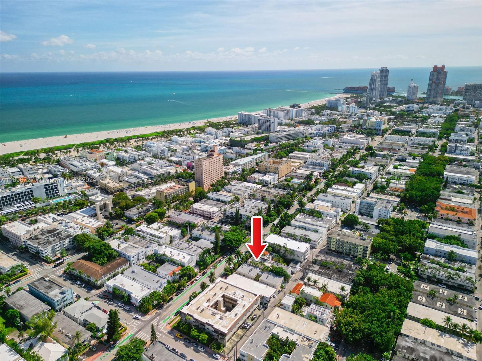 GRETA CONDO - Residential