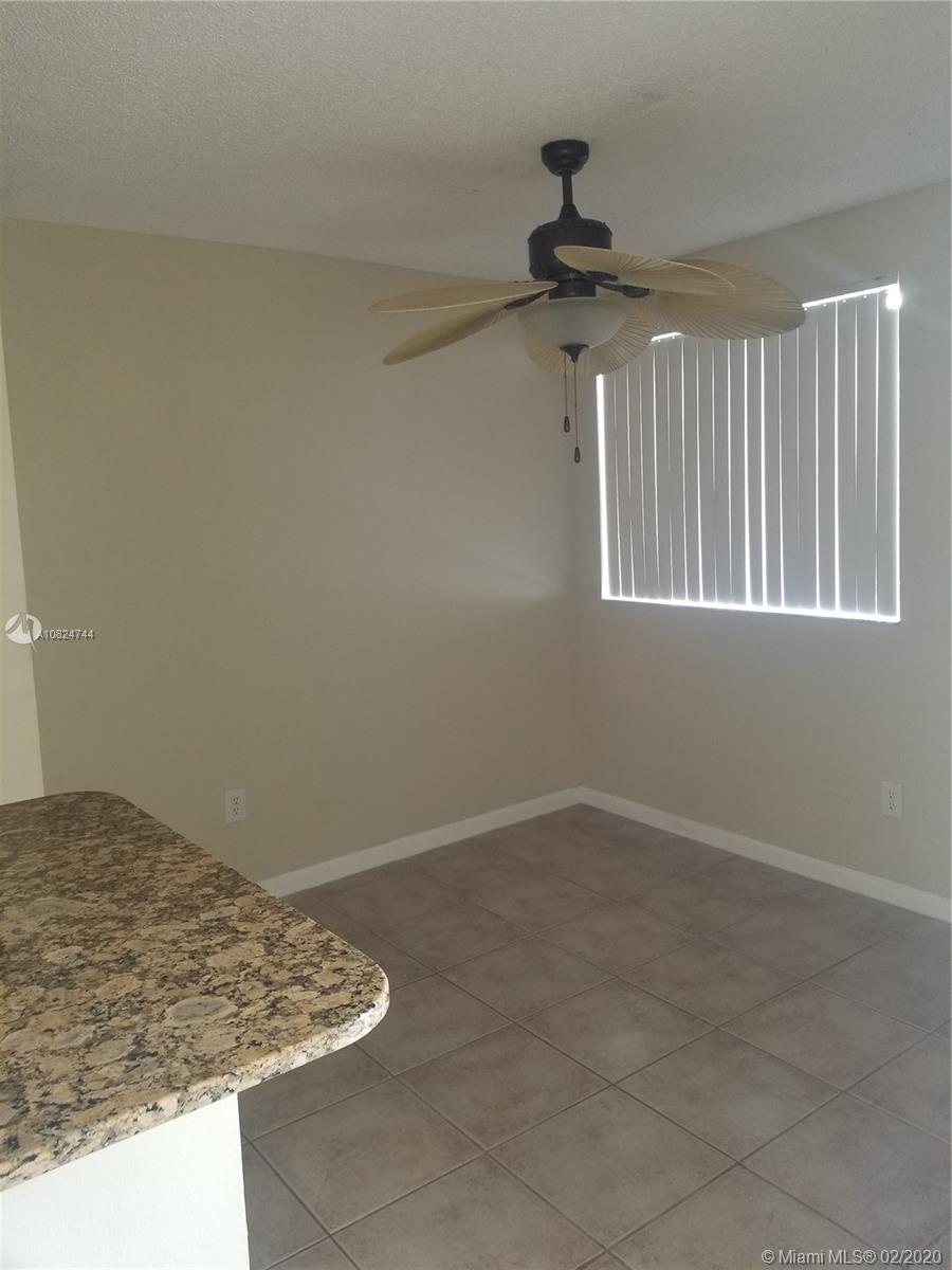 ROYAL GRAND CONDO - Residential