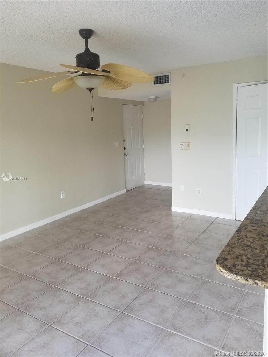 ROYAL GRAND CONDO - Residential