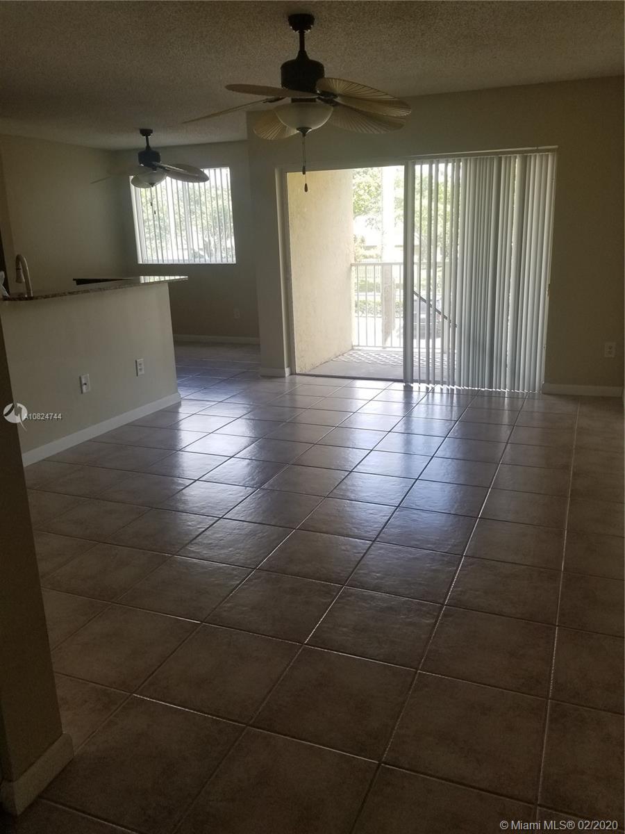 ROYAL GRAND CONDO - Residential