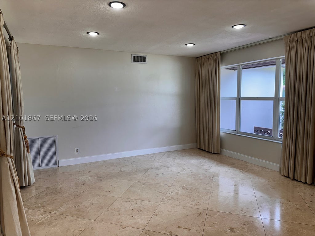 Photo of 7050 SW 5th Ct #0, Pembroke Pines, FL 33023 (MLS # A12101867)
