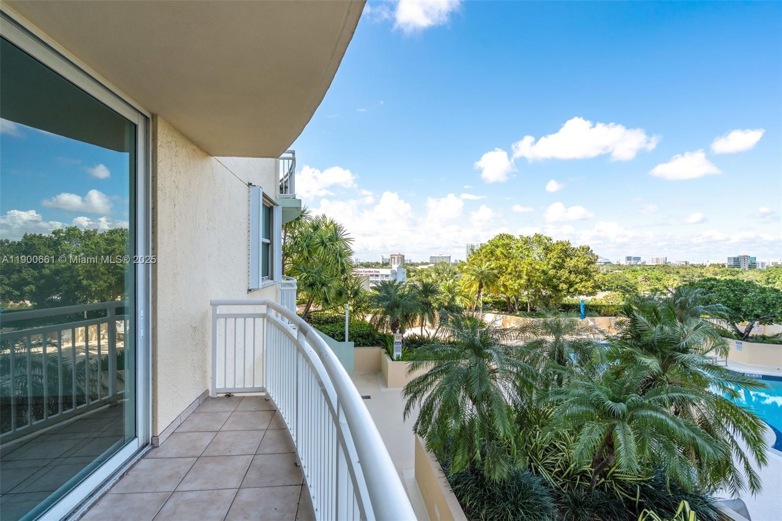 2475 Brickell Ave 703