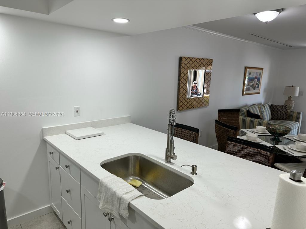 BAHAMAR - Residential Lease