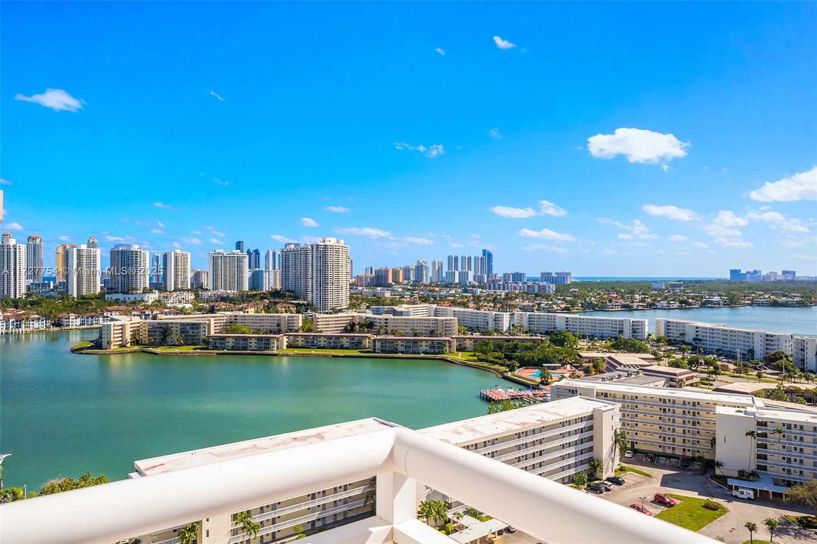 DEL PRADO MARINA - Residential