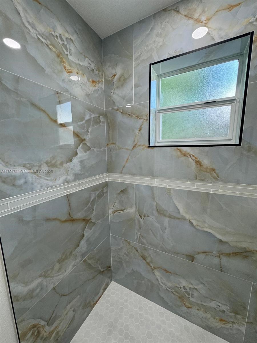OVERBROOK SHORES NO-2 - Residential