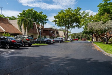 Tiny photo for 2133 N 14th Ave, Hollywood, FL 33020 (MLS # A12041496)