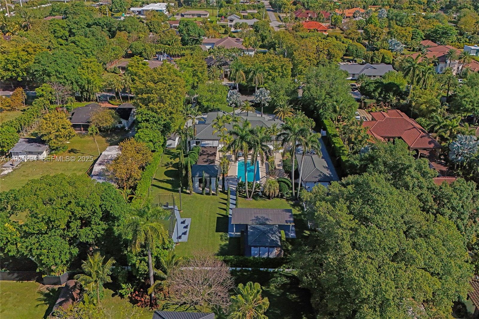 MILLER DRIVE ESTATES - Residential