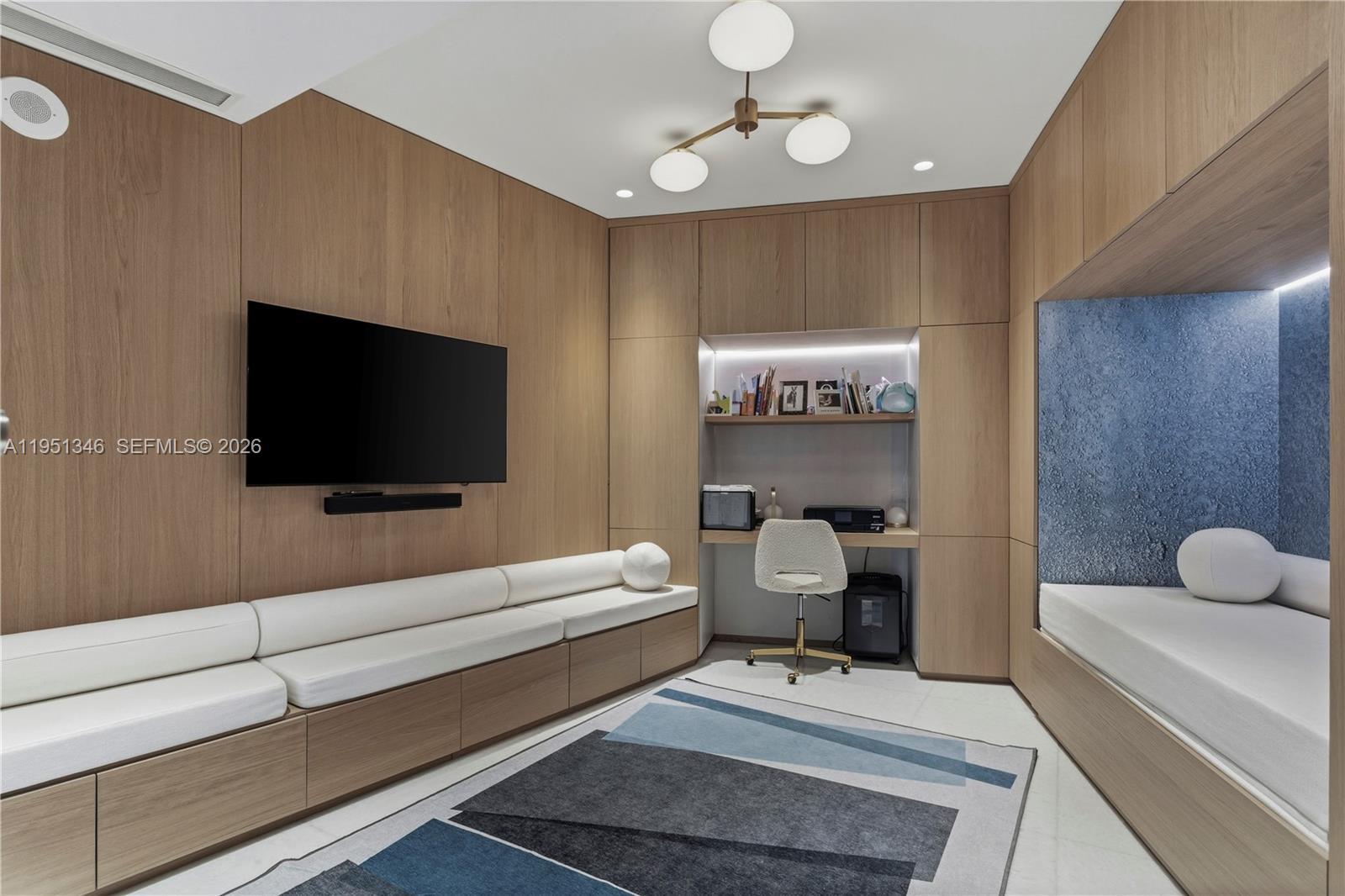 PARAMOUNT MIAMI WORLDCENT - Residential