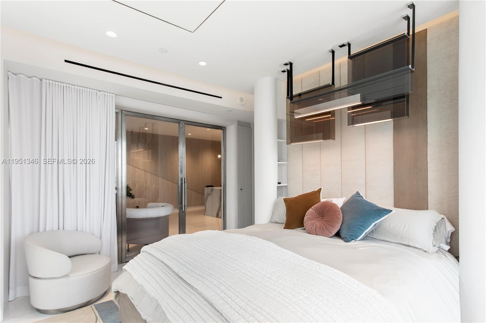 PARAMOUNT MIAMI WORLDCENT - Residential