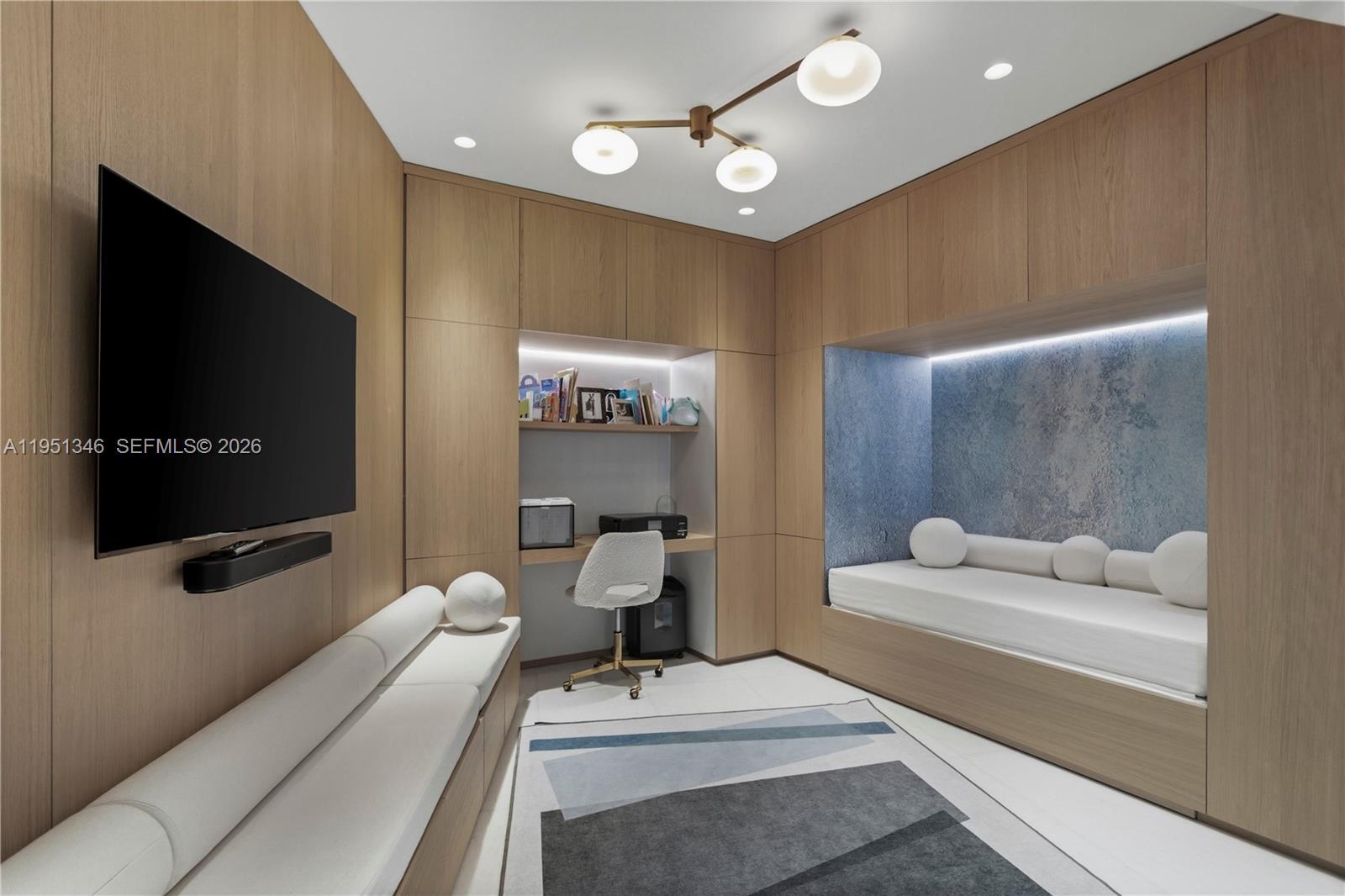 PARAMOUNT MIAMI WORLDCENT - Residential