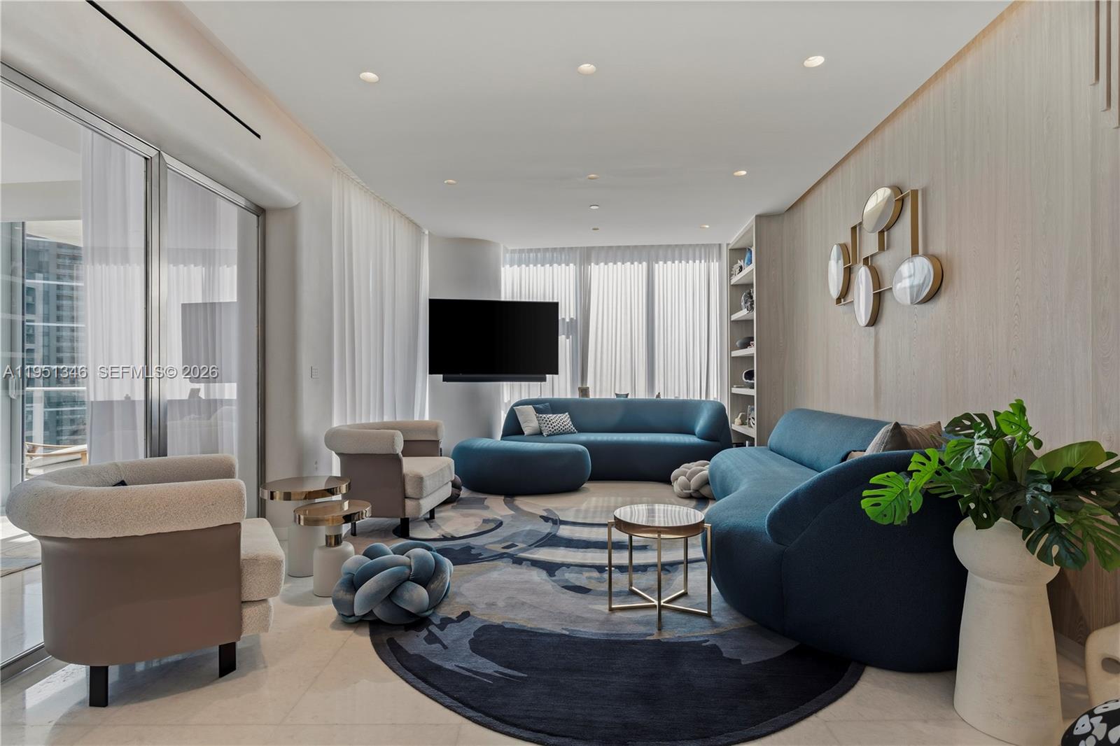PARAMOUNT MIAMI WORLDCENT - Residential