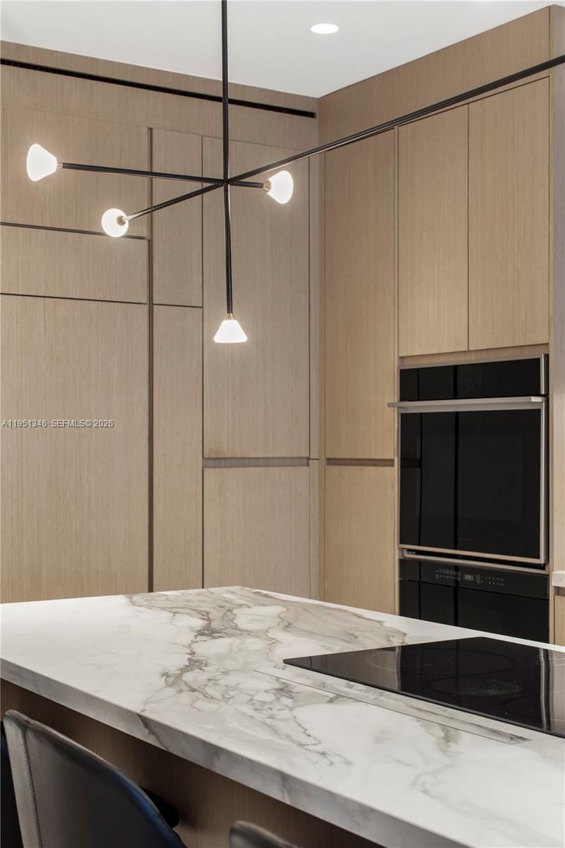 PARAMOUNT MIAMI WORLDCENT - Residential