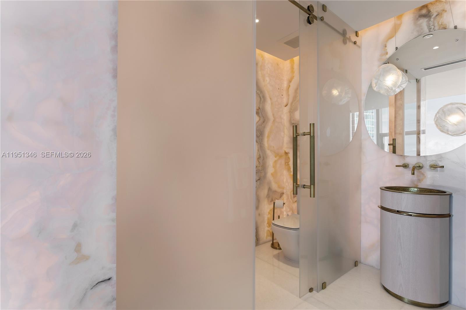 PARAMOUNT MIAMI WORLDCENT - Residential