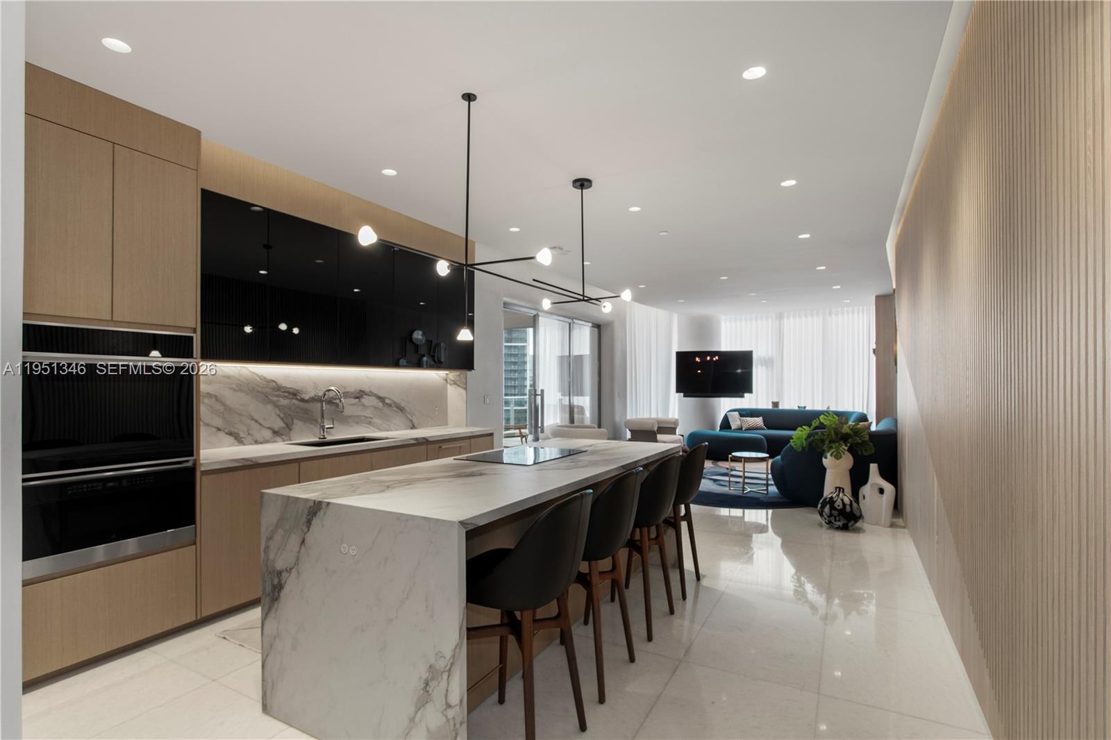 PARAMOUNT MIAMI WORLDCENT - Residential