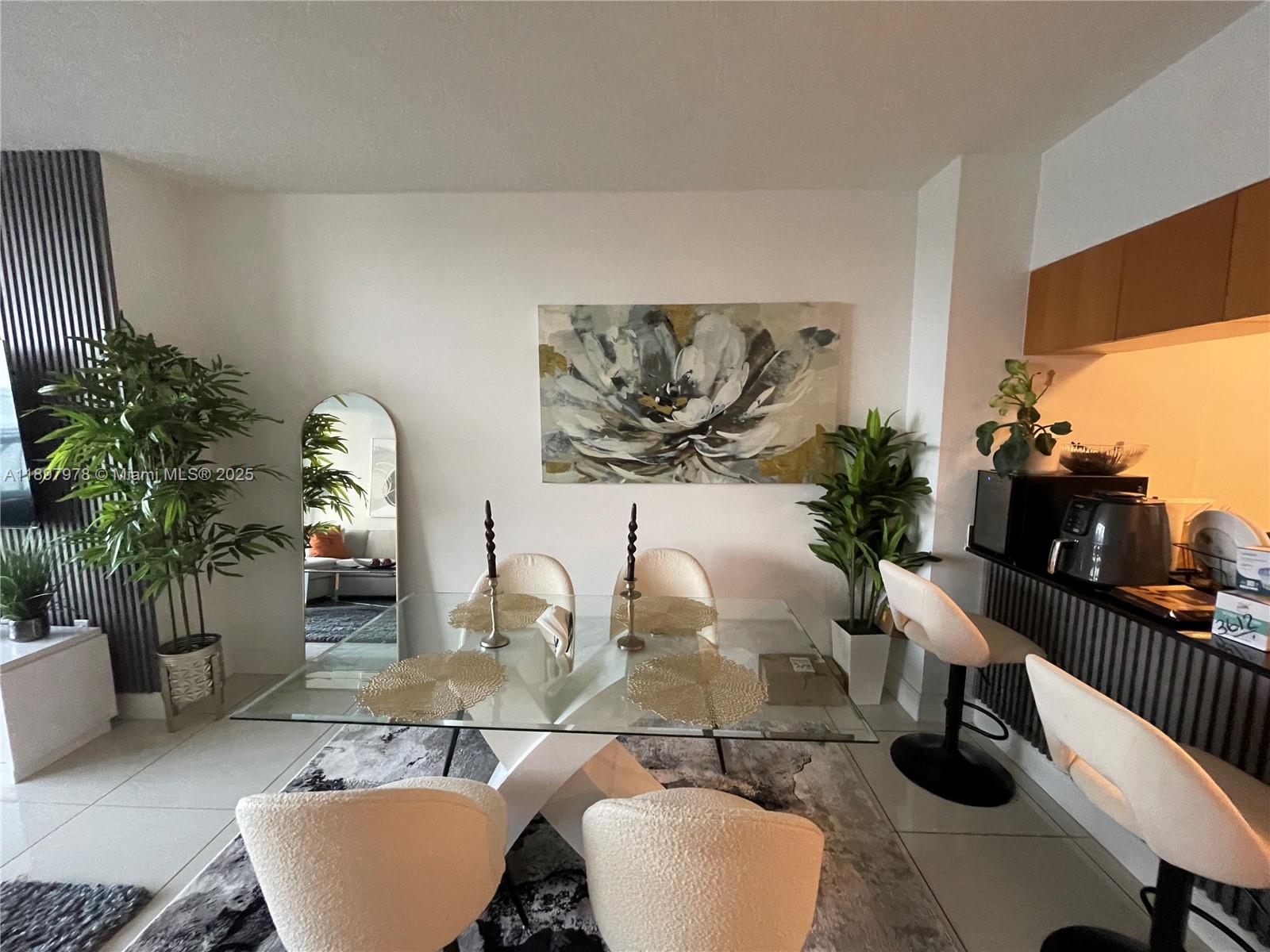 1750 N Bayshore Dr 3612