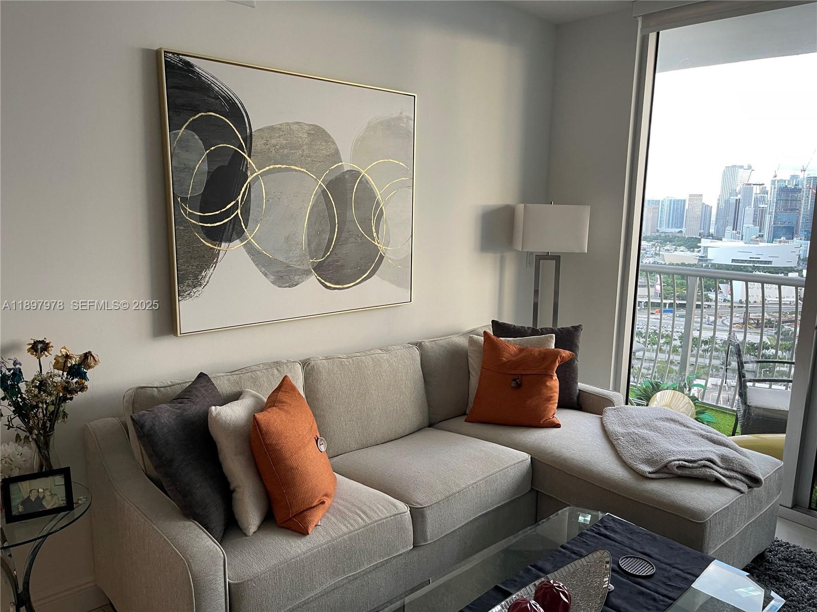 1750 N Bayshore Dr 3612