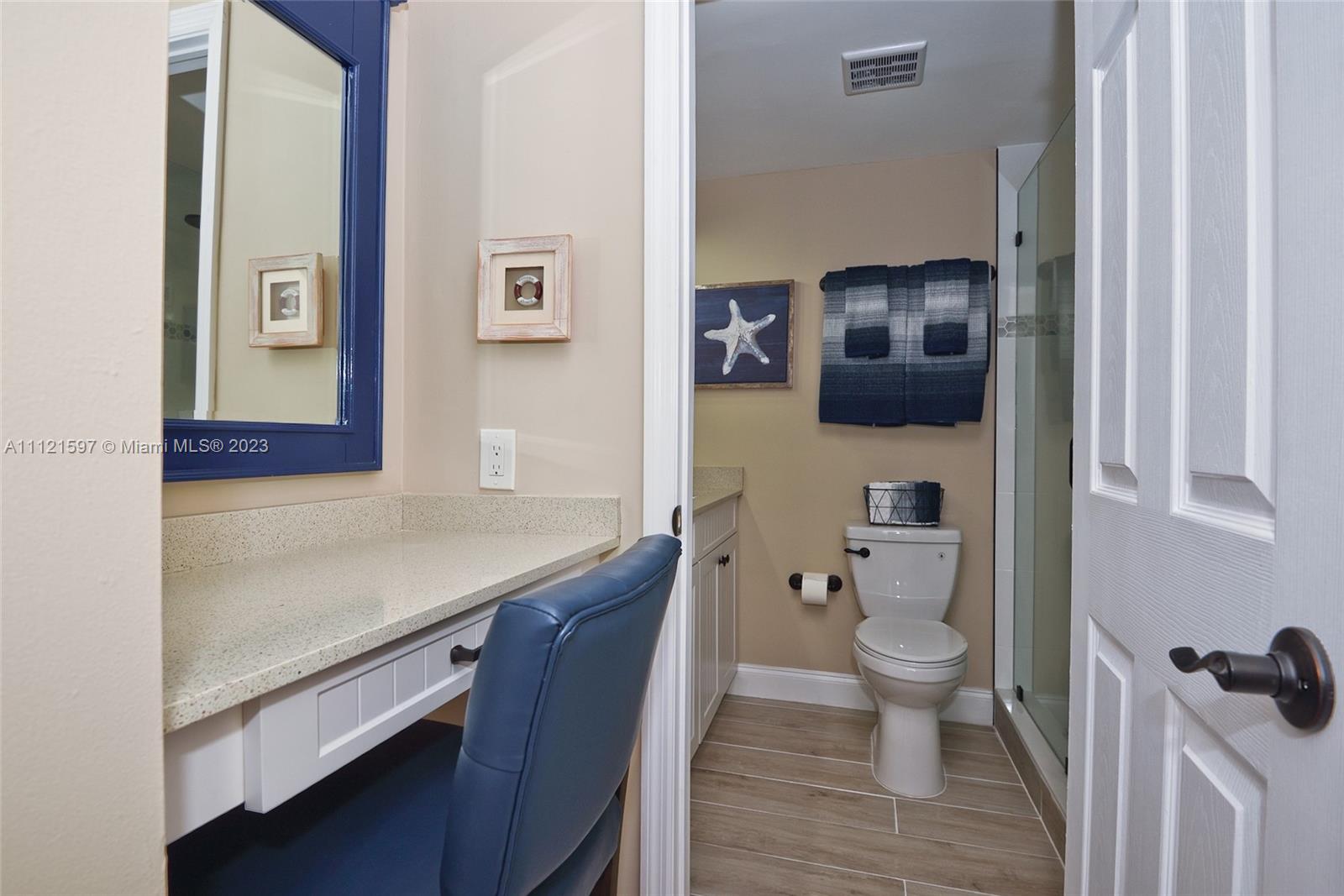 ALEXANDER TOWERS CONDO - Residential Lease