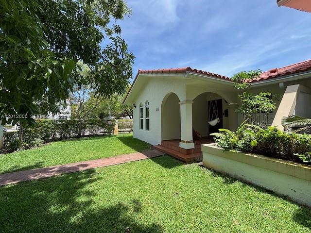 400 Majorca Ave 400