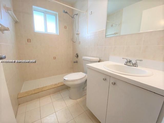 CORAL GABLES SEC B - Residential Lease