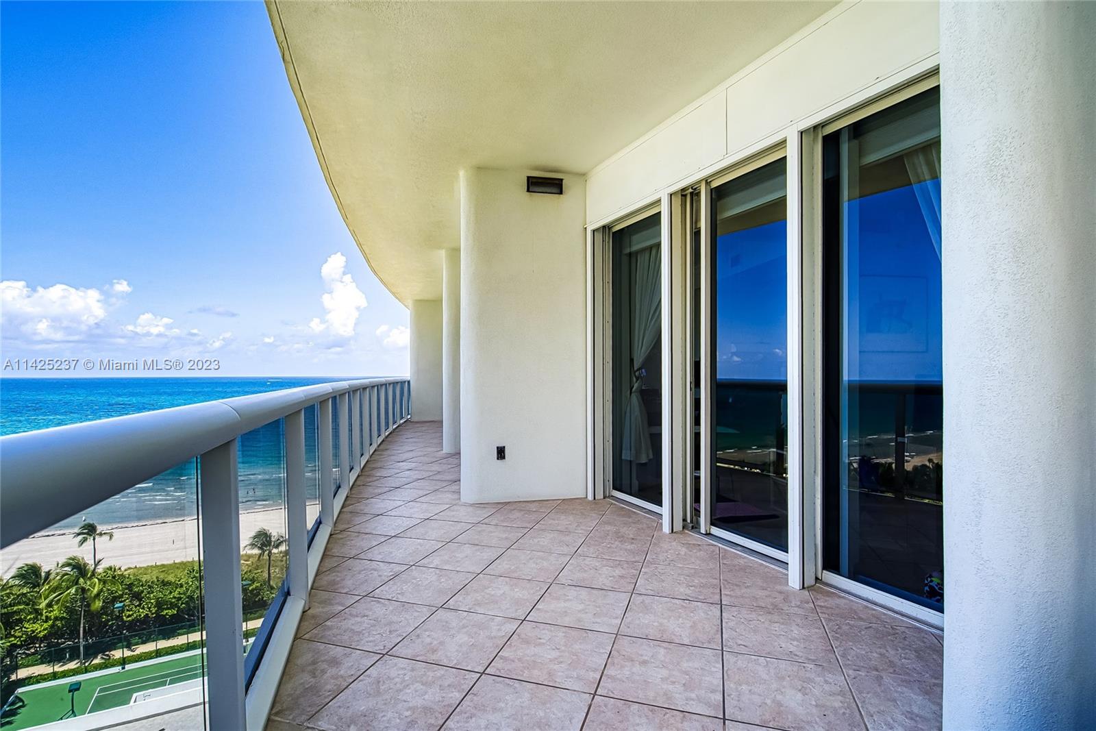 MAJESTIC TOWER AT BAL - Residential