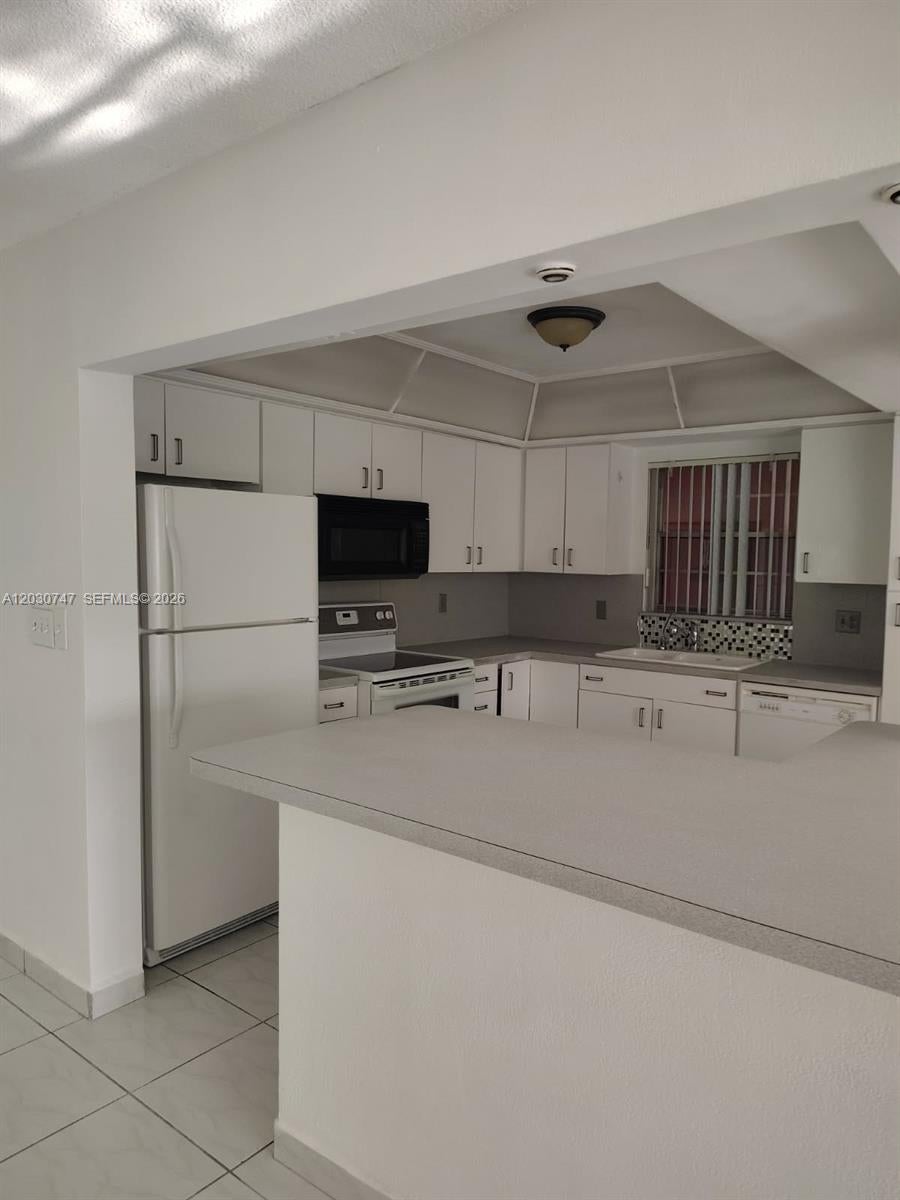 200 NE 12th Ave 1C