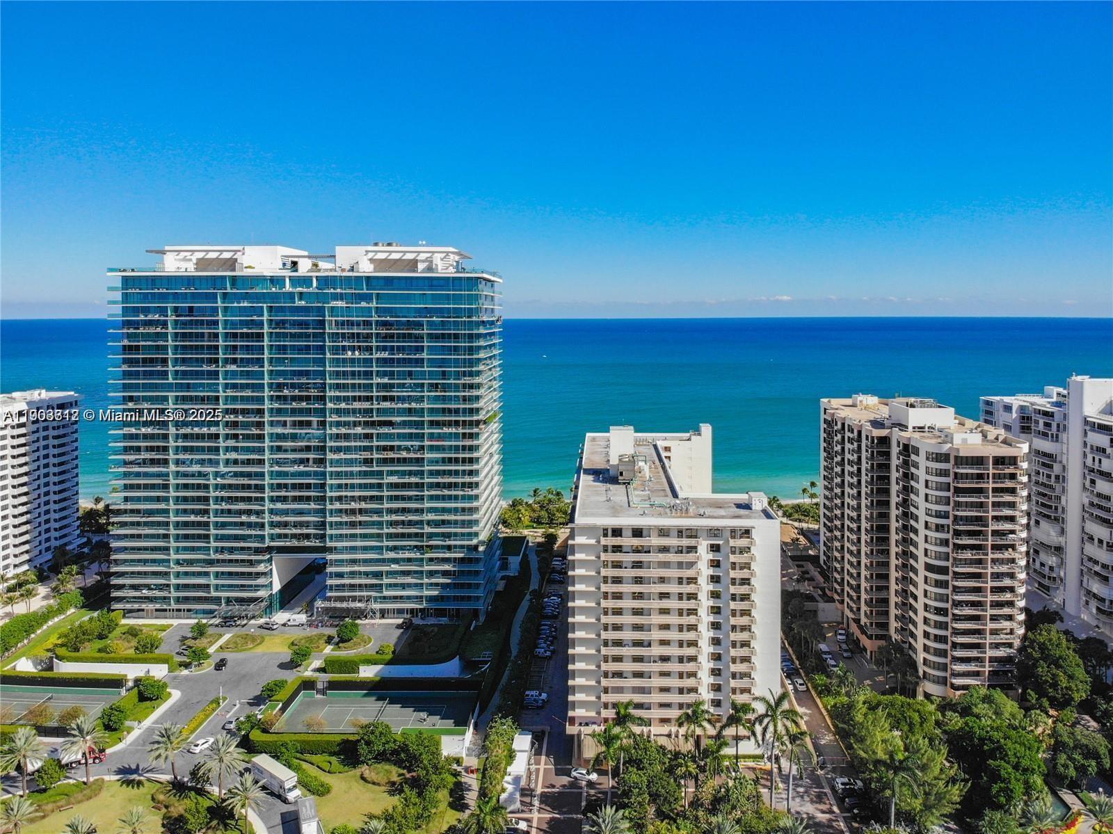 THE PLAZA OF BAL HARBOUR - Residential