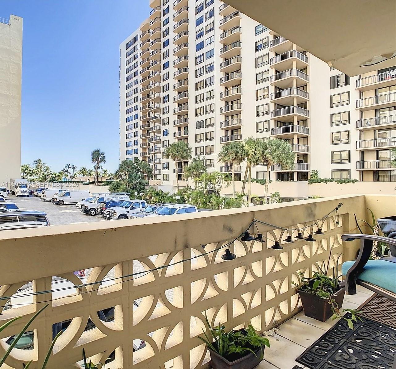 THE PLAZA OF BAL HARBOUR - Residential