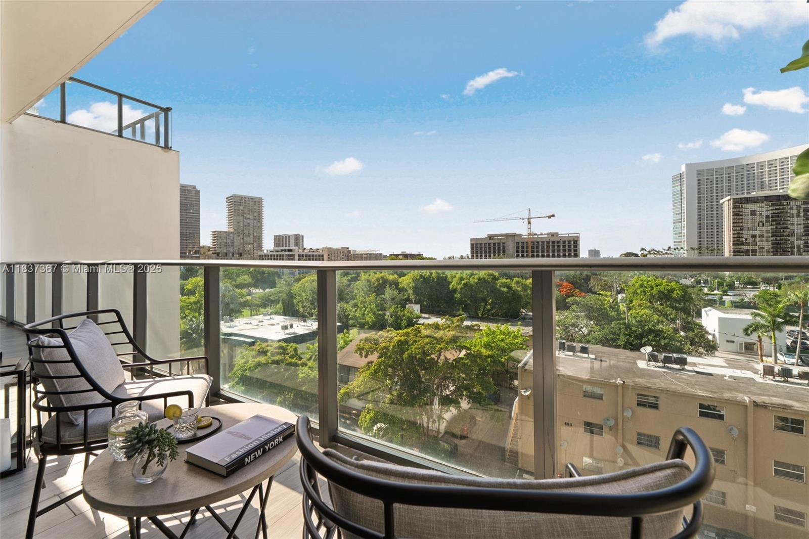 PARAISO BAYVIEWS CONDO - Residential Lease