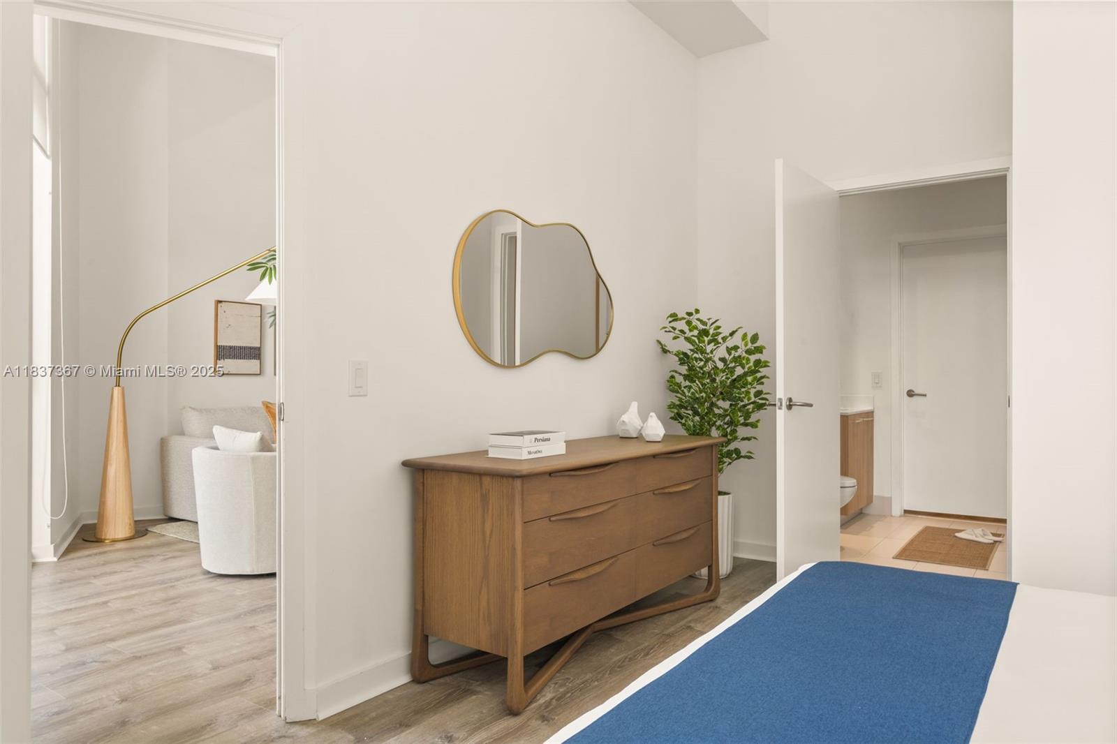 PARAISO BAYVIEWS CONDO - Residential Lease