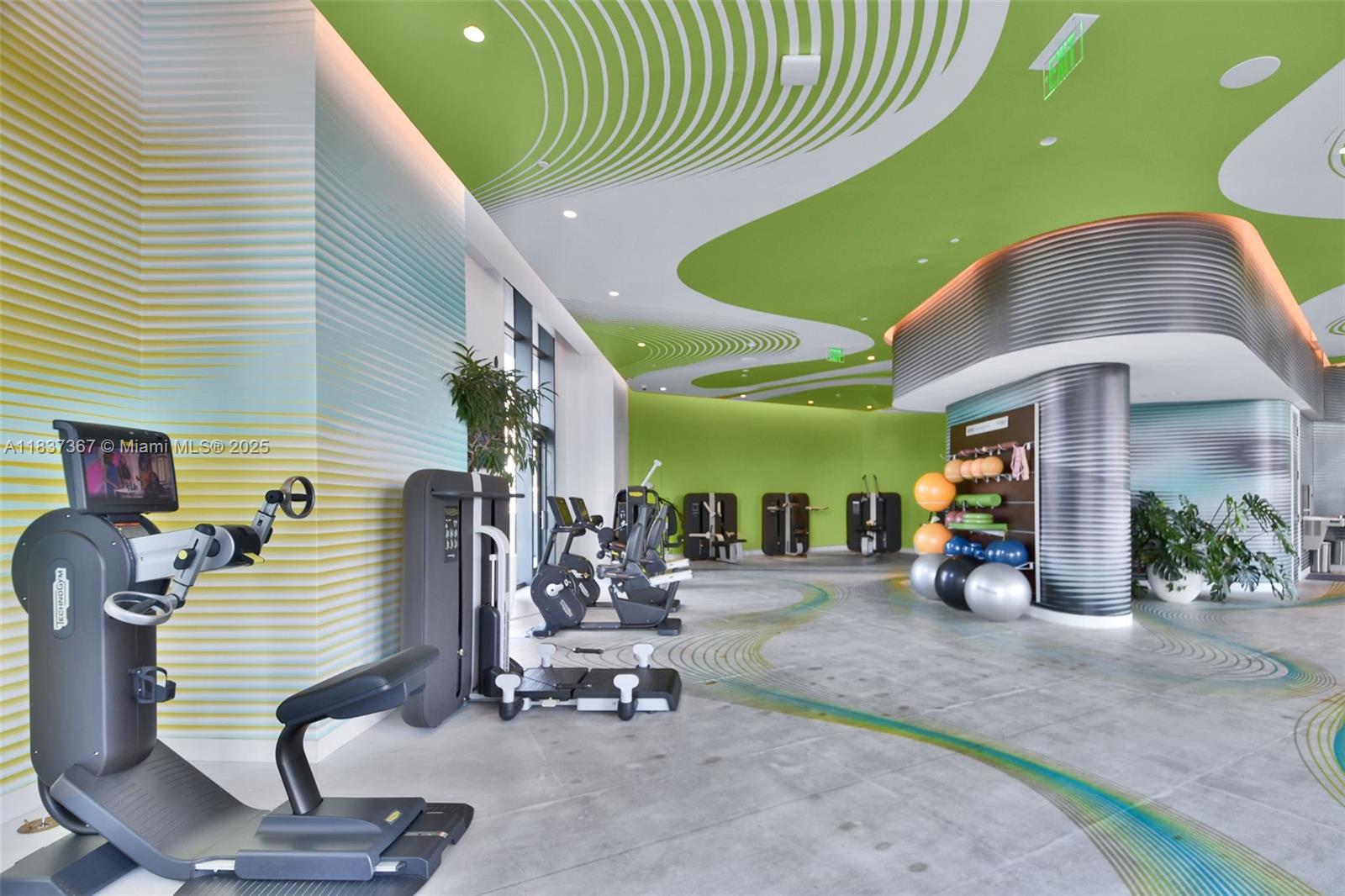 PARAISO BAYVIEWS CONDO - Residential Lease